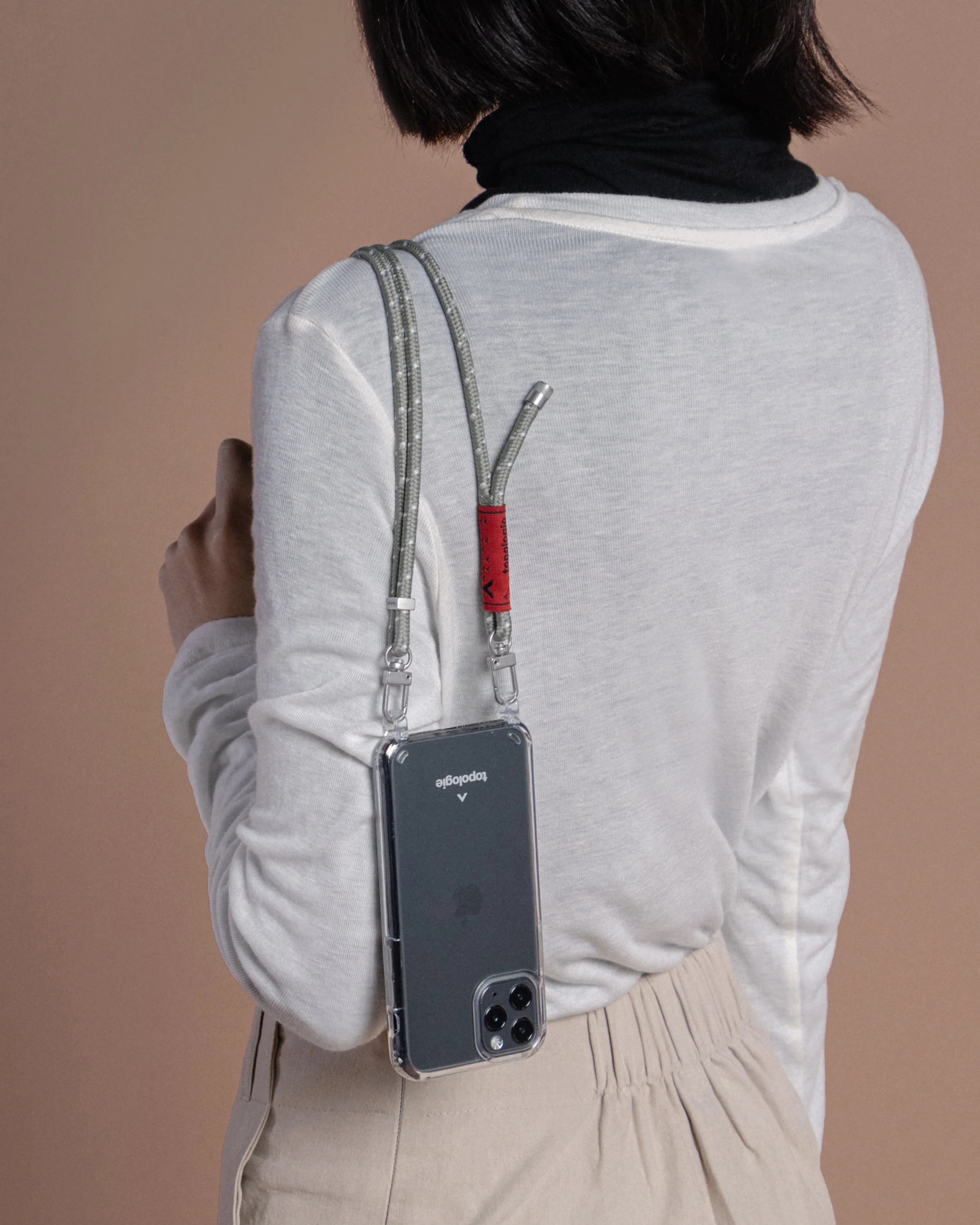1458-verdon-phone-case-clear-6-0mm-rope-sage-reflective-82.webp Verdon Phone Case / Clear / 6.0mm Rope / Sage Reflective
